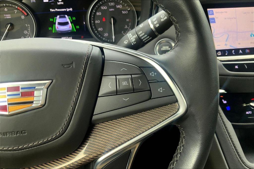 used 2024 Cadillac XT5 car, priced at $50,691