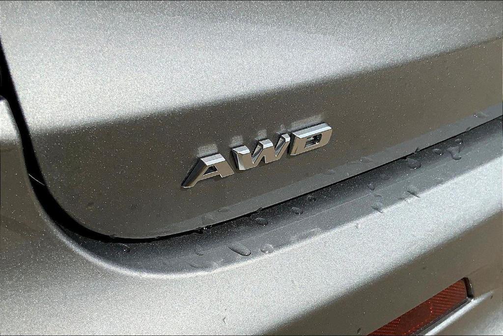 used 2024 Cadillac XT6 car, priced at $53,491