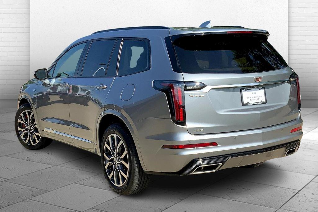 used 2024 Cadillac XT6 car, priced at $53,491