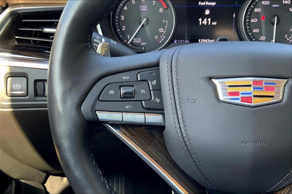 used 2024 Cadillac XT6 car, priced at $53,491