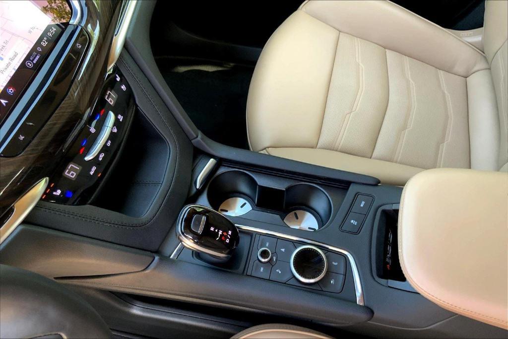 used 2024 Cadillac XT6 car, priced at $53,491