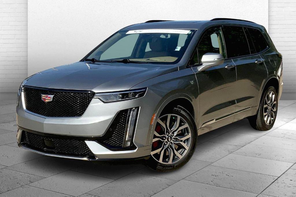 used 2024 Cadillac XT6 car, priced at $53,491