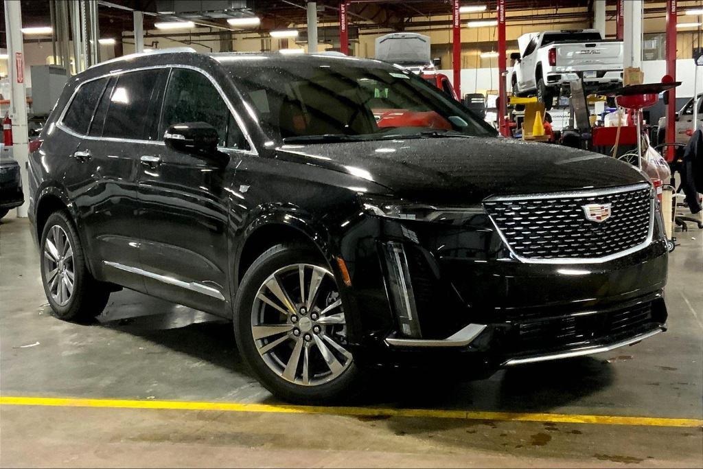 new 2025 Cadillac XT6 car, priced at $63,164