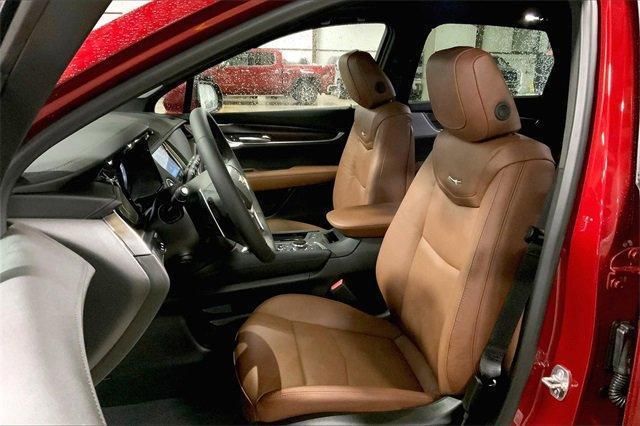 new 2025 Cadillac XT5 car, priced at $57,410