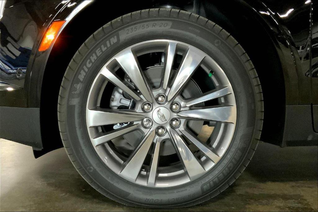 new 2025 Cadillac XT5 car, priced at $59,965