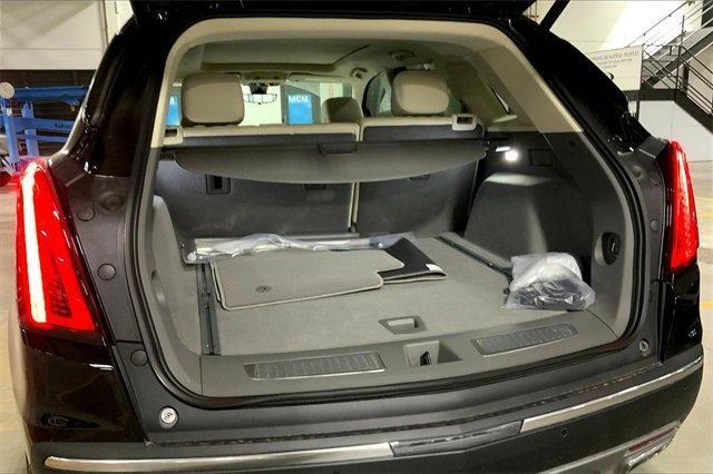 new 2025 Cadillac XT5 car, priced at $59,965