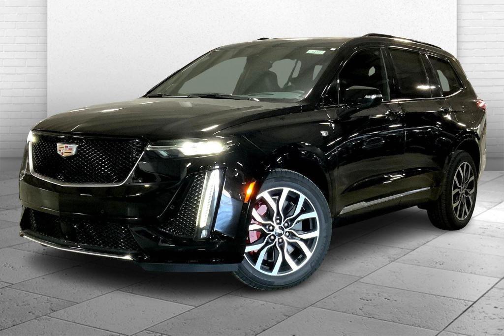 new 2025 Cadillac XT6 car, priced at $66,065