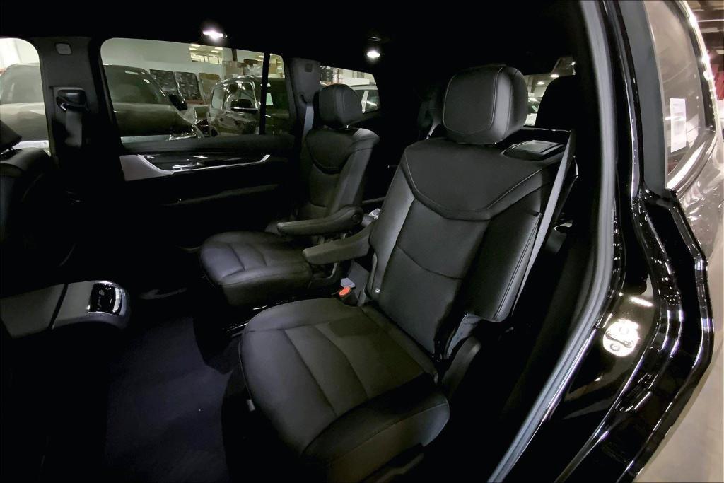 new 2025 Cadillac XT6 car, priced at $66,065