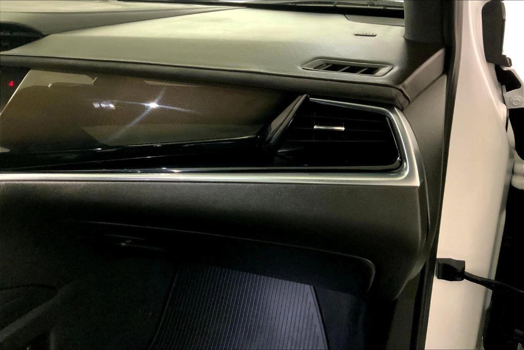 used 2024 Cadillac XT6 car, priced at $43,892