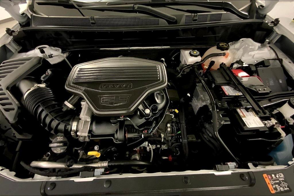 used 2024 Cadillac XT6 car, priced at $43,892