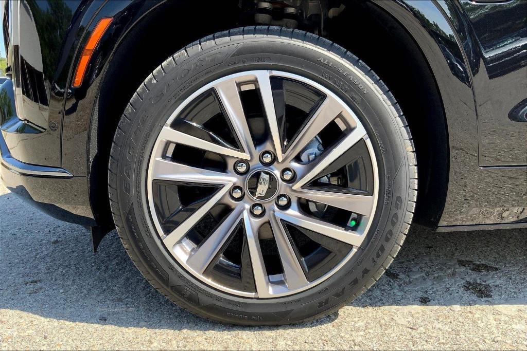 new 2026 Cadillac VISTIQ car, priced at $81,015