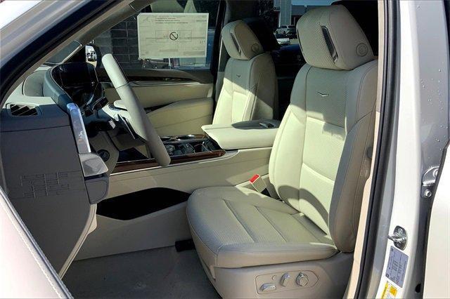 new 2025 Cadillac Escalade ESV car, priced at $136,320