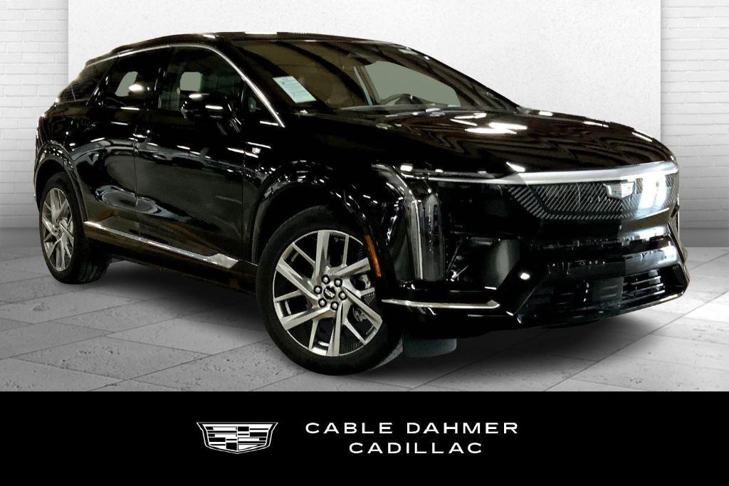 new 2025 Cadillac OPTIQ car, priced at $54,390