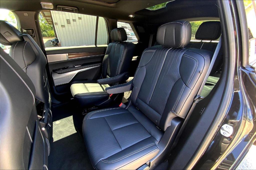 new 2026 Cadillac VISTIQ car, priced at $80,515