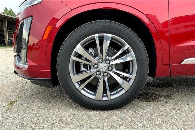new 2025 Cadillac XT6 car, priced at $63,764
