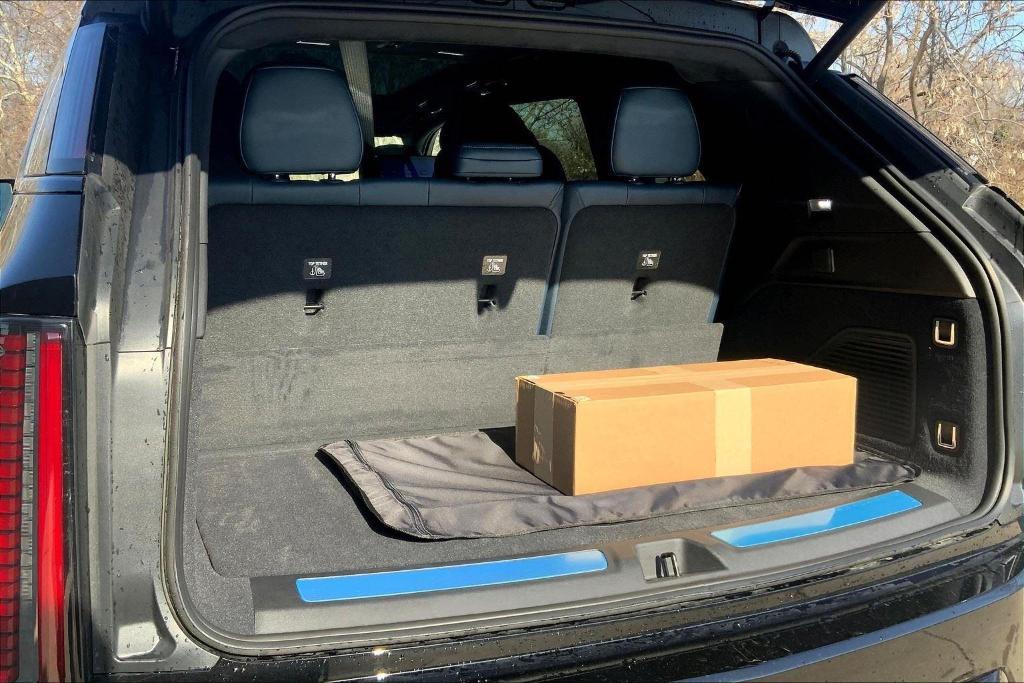 new 2025 Cadillac Escalade IQ car, priced at $133,335