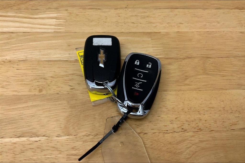 used 2022 Chevrolet Equinox car, priced at $20,986