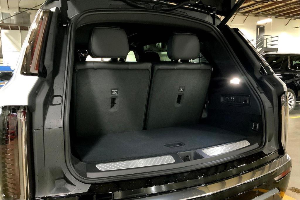 new 2026 Cadillac VISTIQ car, priced at $82,110