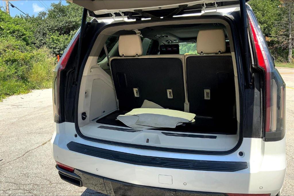used 2023 Cadillac Escalade car, priced at $59,893