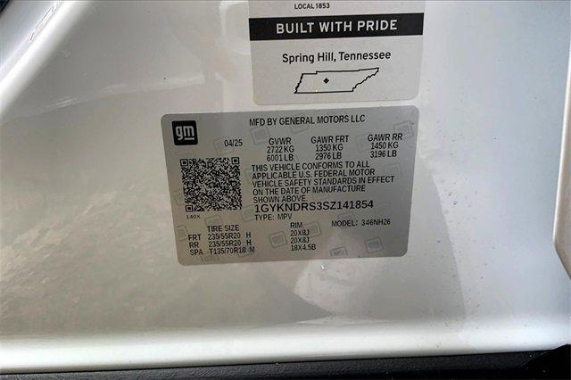 new 2025 Cadillac XT5 car, priced at $60,389