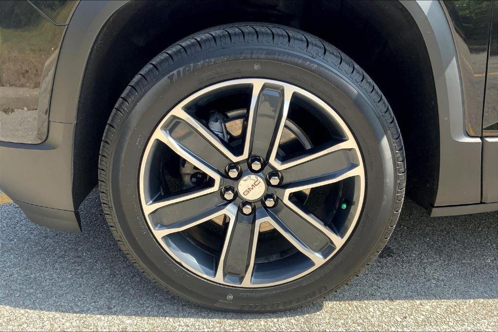 used 2021 GMC Acadia car, priced at $26,553