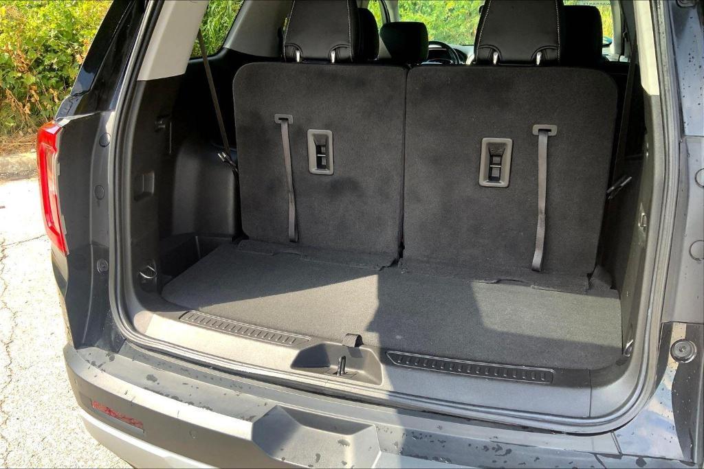 used 2021 GMC Acadia car, priced at $26,553