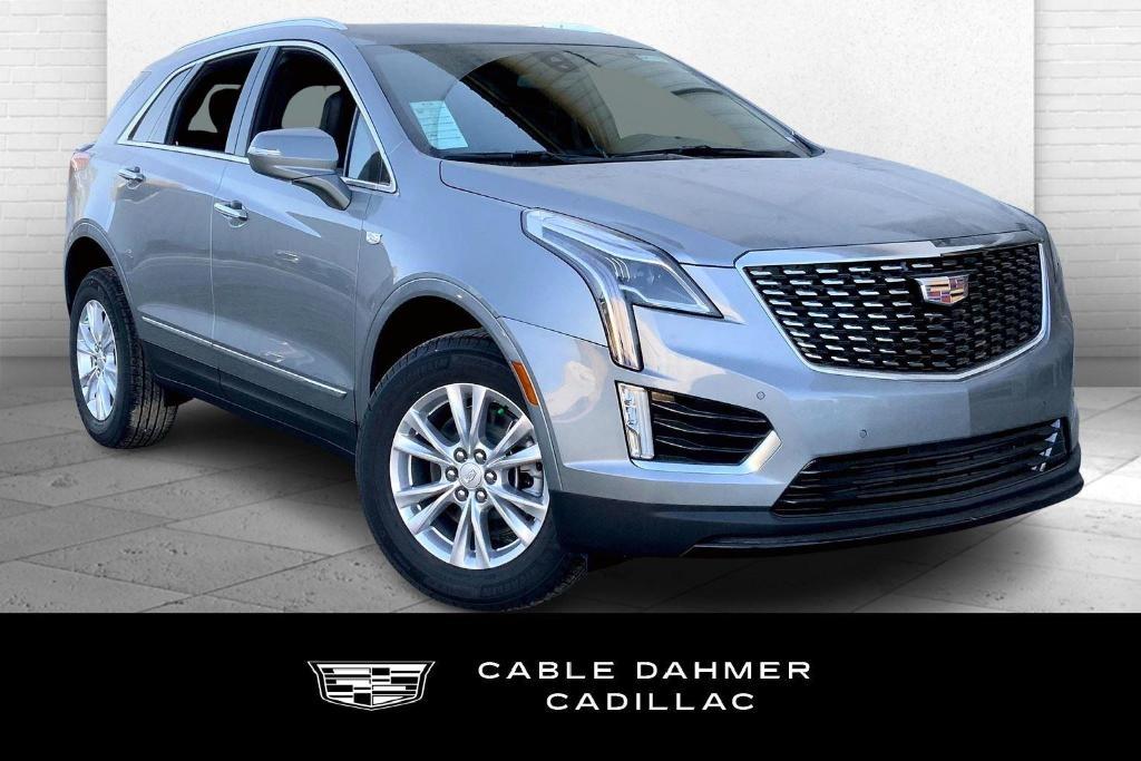 new 2025 Cadillac XT5 car, priced at $38,690