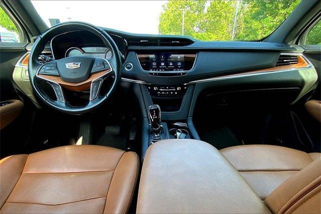 used 2022 Cadillac XT5 car, priced at $27,458