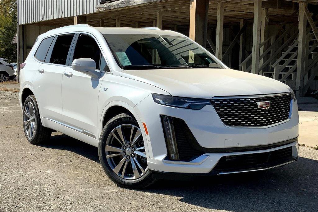 new 2025 Cadillac XT6 car, priced at $63,365
