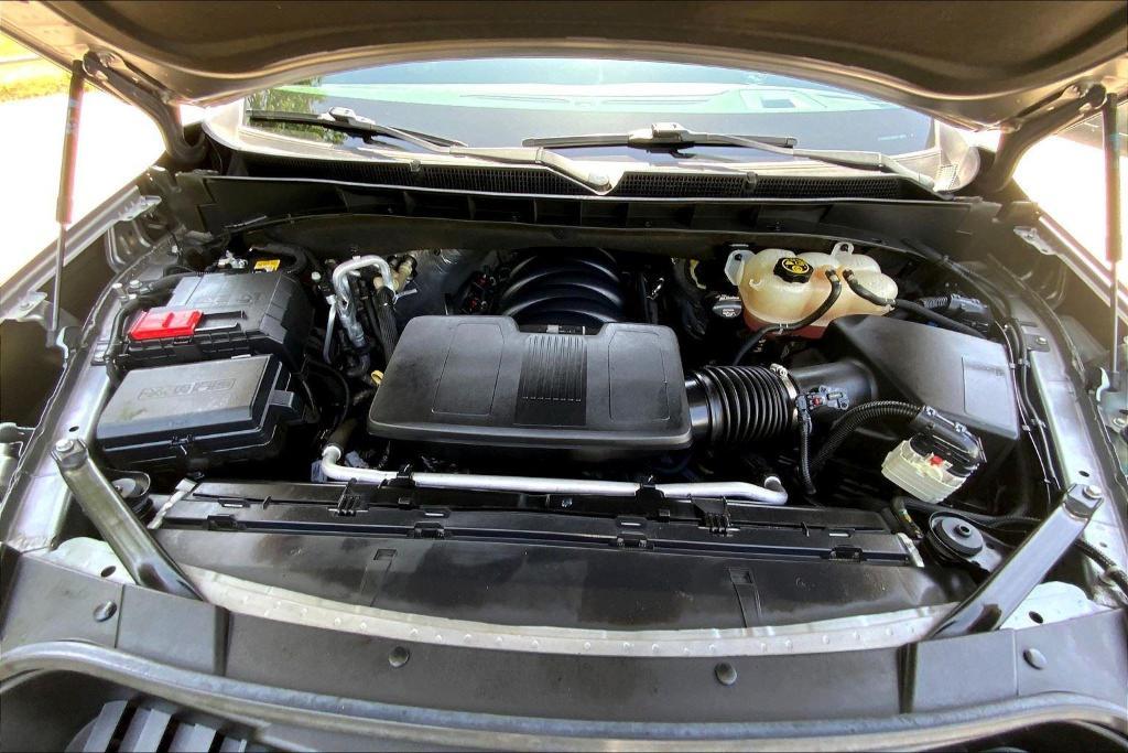 used 2022 Cadillac Escalade ESV car, priced at $59,786