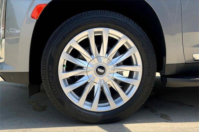 used 2022 Cadillac Escalade ESV car, priced at $58,463