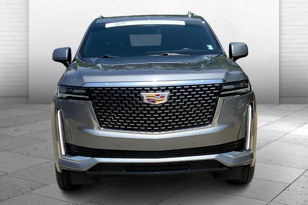 used 2022 Cadillac Escalade ESV car, priced at $59,786