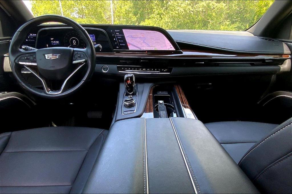 used 2022 Cadillac Escalade ESV car, priced at $59,786