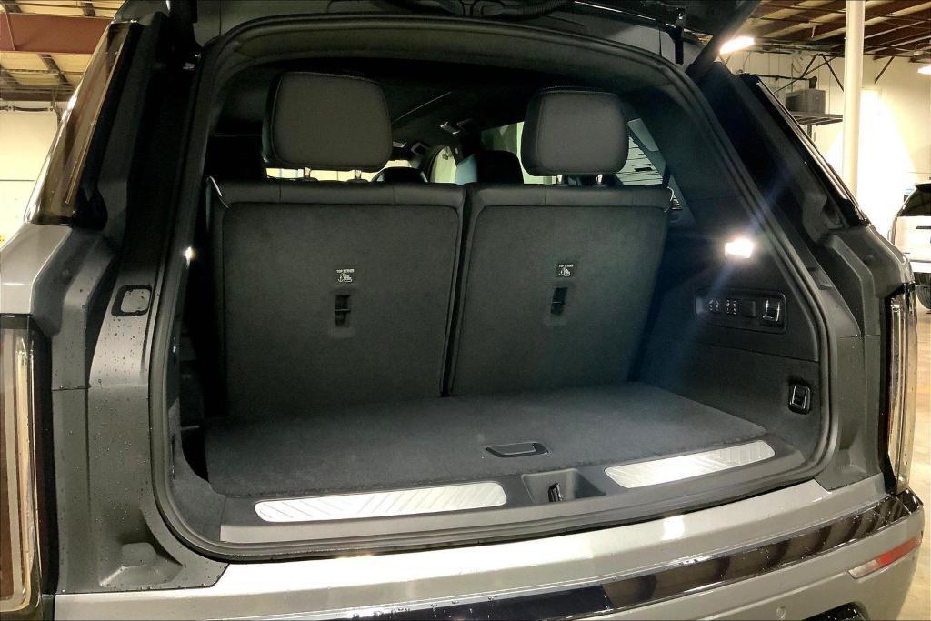 new 2026 Cadillac VISTIQ car, priced at $98,190