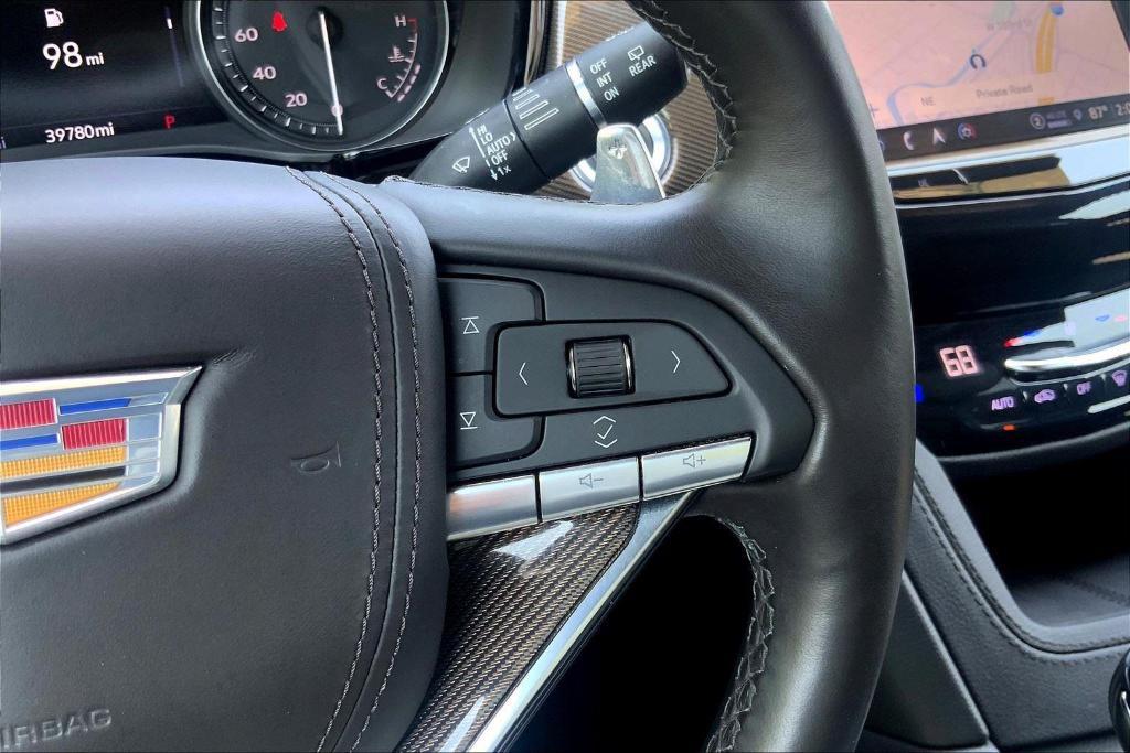used 2024 Cadillac XT6 car, priced at $50,000