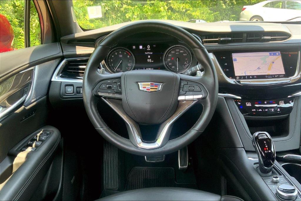 used 2024 Cadillac XT6 car, priced at $50,000