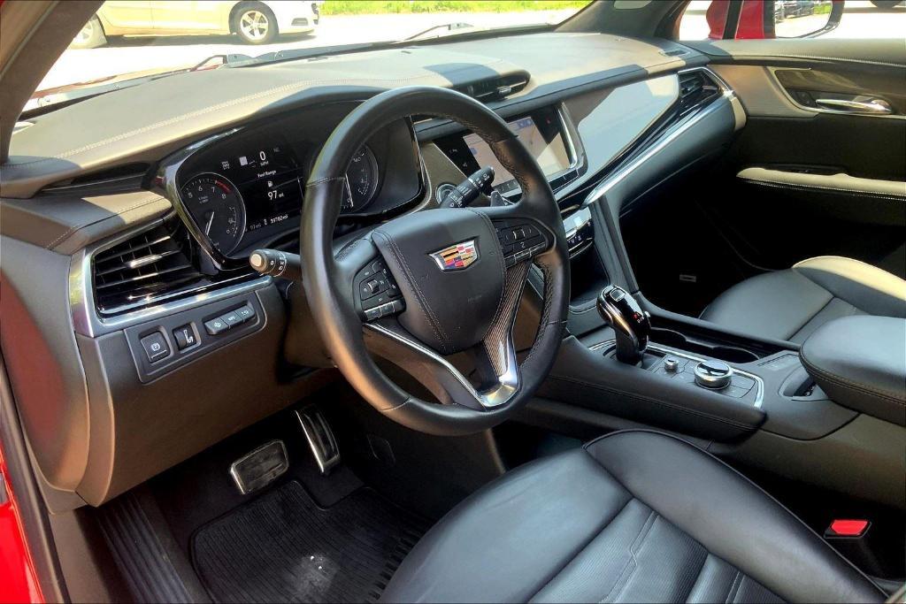 used 2024 Cadillac XT6 car, priced at $50,000