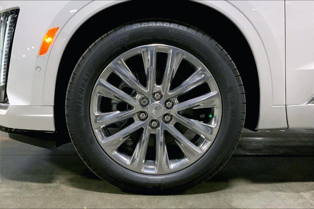 new 2025 Cadillac XT6 car, priced at $63,764