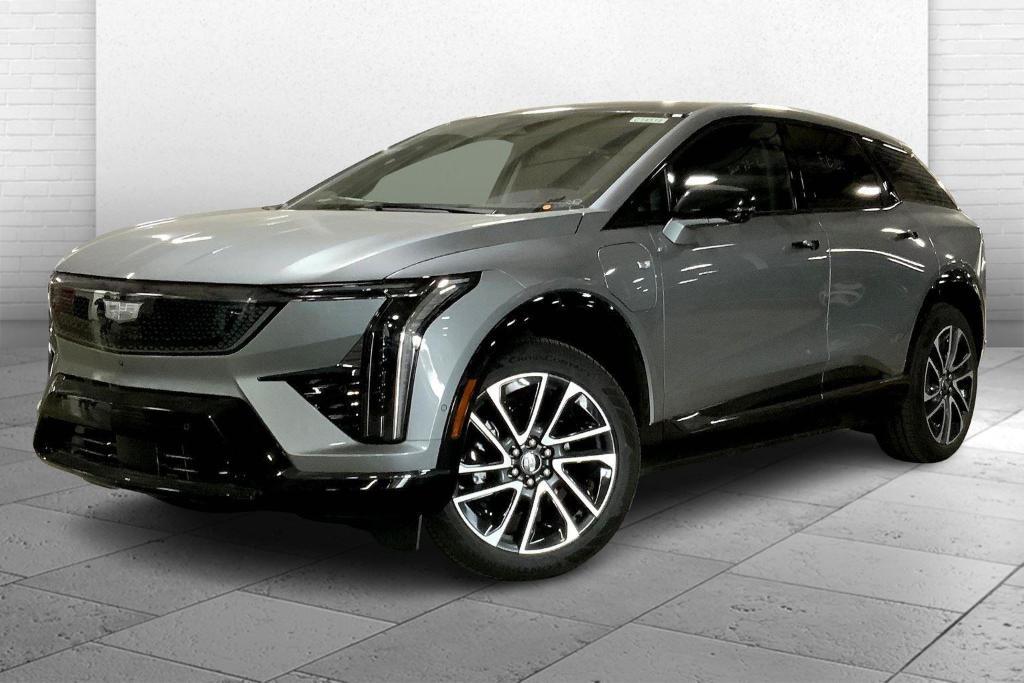 new 2025 Cadillac OPTIQ car, priced at $55,914