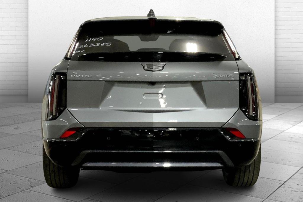 new 2025 Cadillac OPTIQ car, priced at $55,914