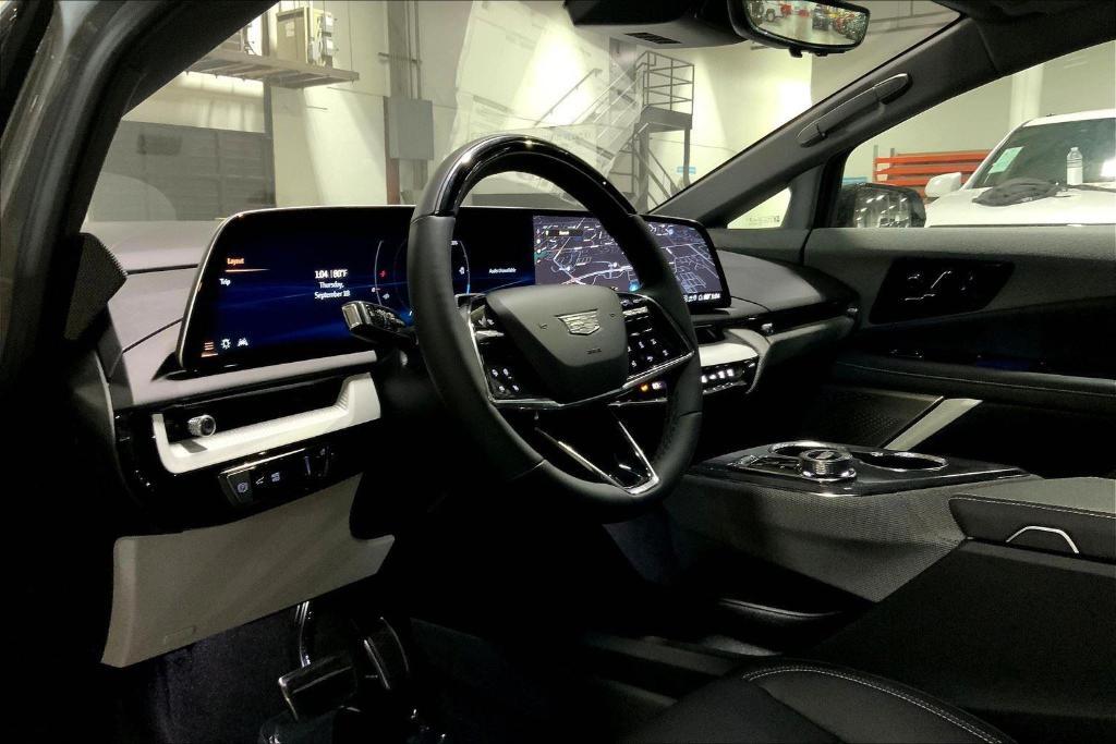 new 2025 Cadillac OPTIQ car, priced at $55,914