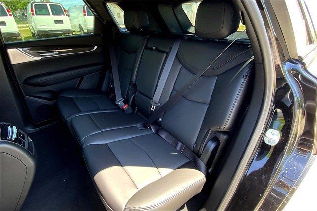 new 2025 Cadillac XT5 car, priced at $63,090