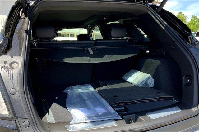 new 2025 Cadillac XT5 car, priced at $63,090