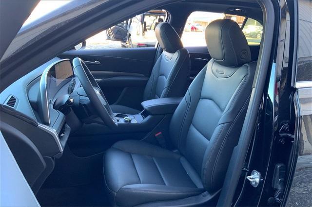 new 2025 Cadillac XT4 car, priced at $47,865