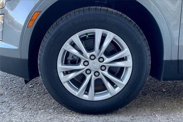 new 2025 Cadillac XT5 car, priced at $40,690