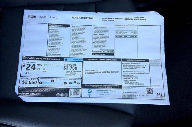 new 2025 Cadillac XT5 car, priced at $38,690