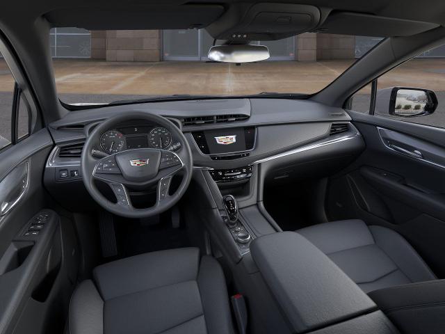 new 2025 Cadillac XT5 car, priced at $46,015