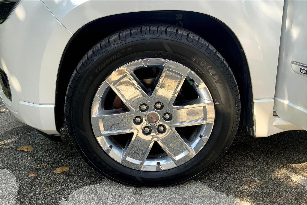 used 2016 GMC Acadia car, priced at $15,689