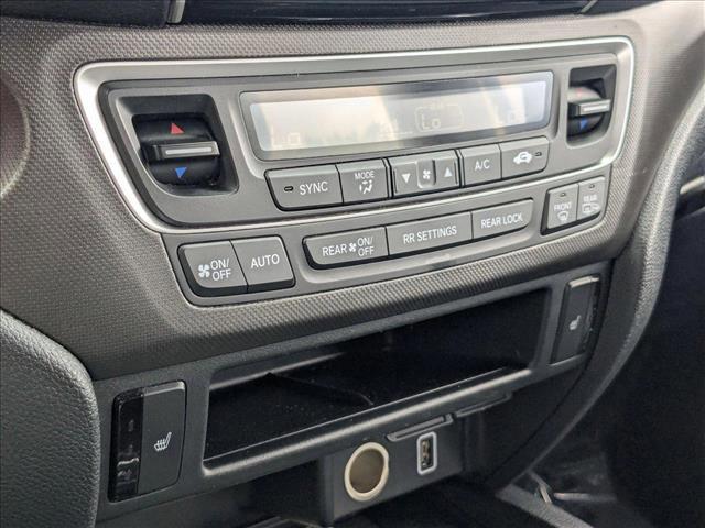 used 2022 Honda Pilot car, priced at $28,295