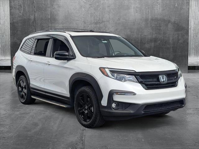used 2022 Honda Pilot car, priced at $28,295